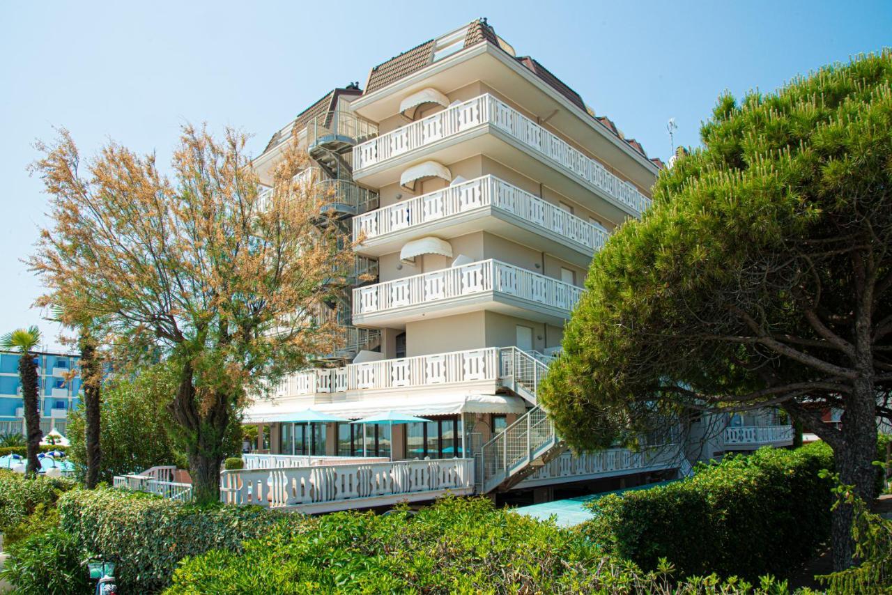 Hotel Savoy Caorle Dış mekan fotoğraf