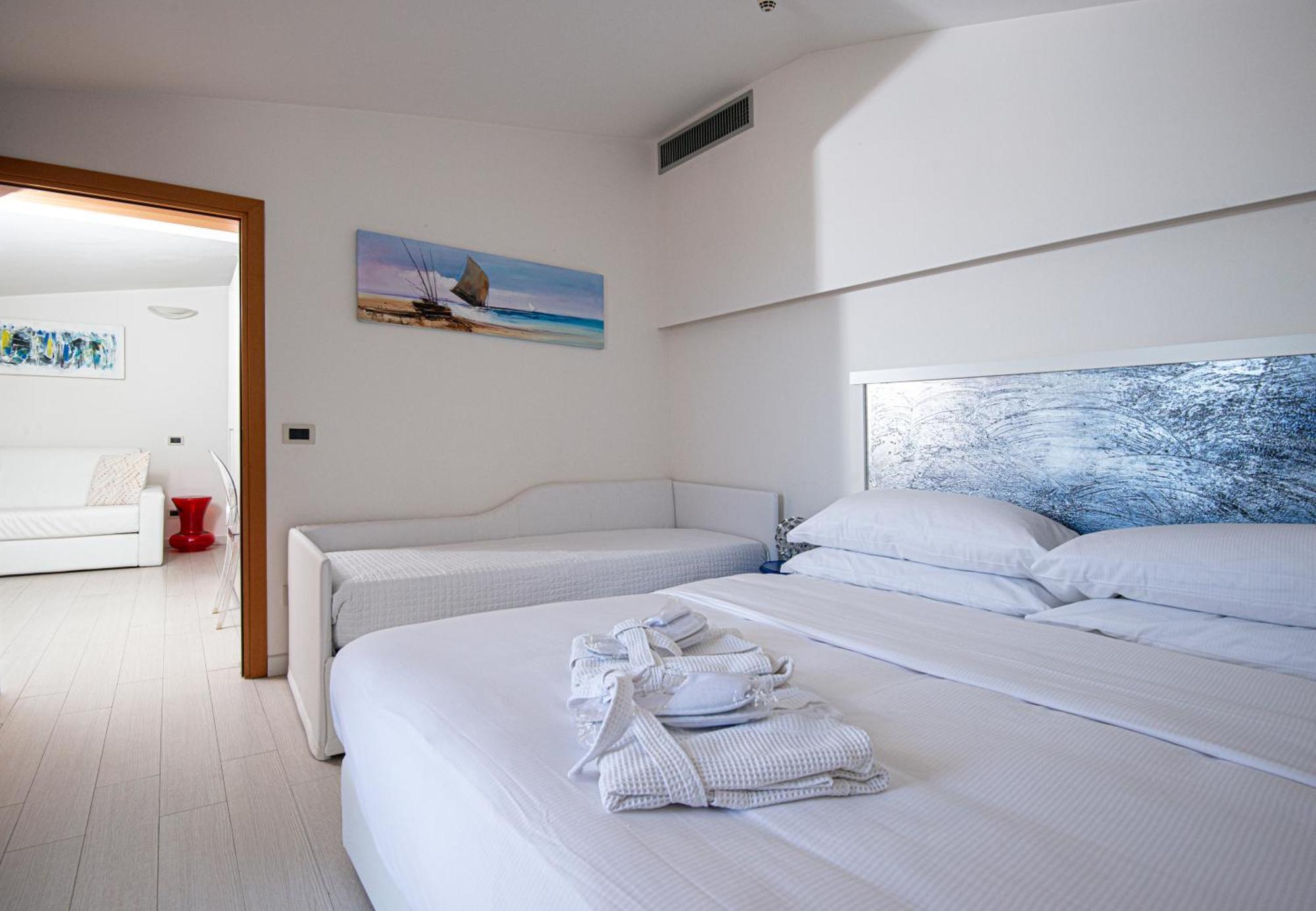 Hotel Savoy Caorle Dış mekan fotoğraf