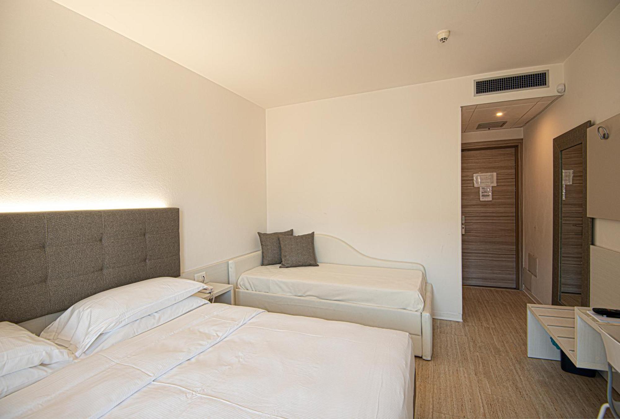 Hotel Savoy Caorle Dış mekan fotoğraf